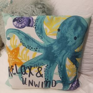 Decorative pillow